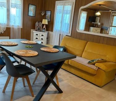 Saint-Pierre-d'Oleron House | Maison confort & jardin à Saint-Pierre-d'Oléron