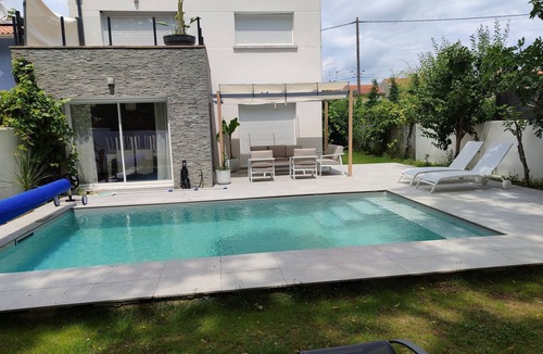 Cenon House | Maison Contemporaine Avec Jardin et Piscine