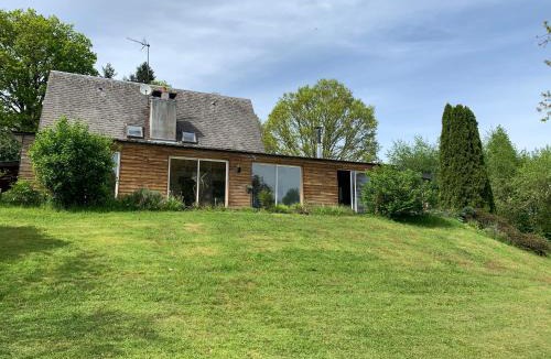 Saint-Pardoux-le-Vieux House | Maison conviviale 8 personne avec piscine intérieure, à la campagne