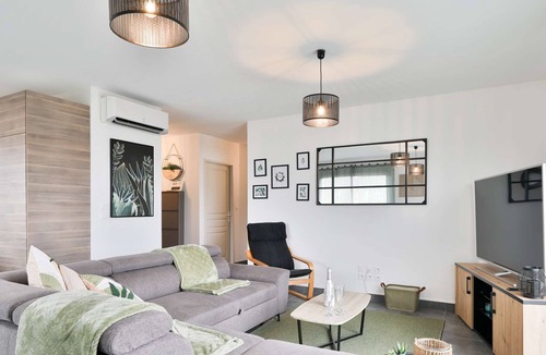 Parentis-en-Born House | Maison cosy avec piscine 6- 8 pers