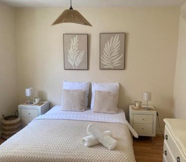 La Trimouille House | Maison cosy avec cour privée - Calme et nature, La Trimouille
