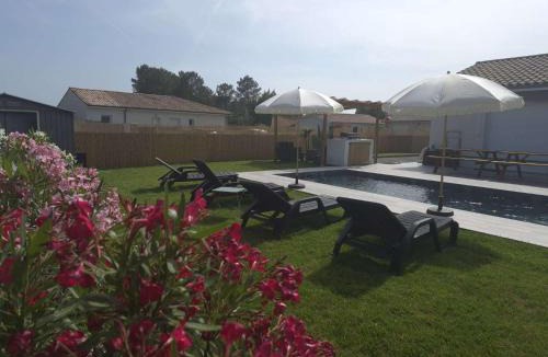 Parentis-en-Born Villa | Maison cosy avec piscine 8 pers