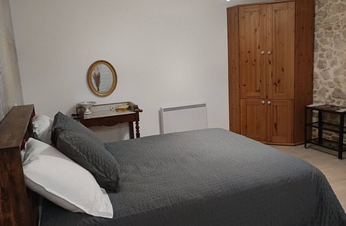 Caudrot Bed & Breakfast | Maison D'hôtes L'atelier Détente et Spa Animaux Acceptés Jacuzzi, Sauna = Option