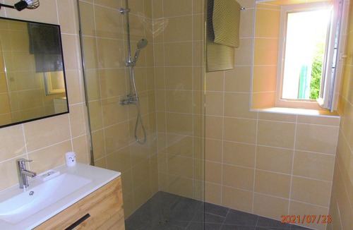 Ribagnac House | Maison Dans Petit Village Tranquille Pres DES Chateaux