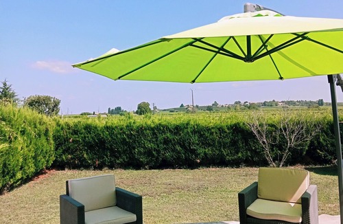 Saint-Androny House | Maison de 90m2 Avec Jardin et Terrasse en Plein Coeur du Vignoble Blayais