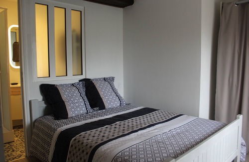 Montcaret House | Maison de Campagne Rénovée de 140m², Pouvant Accueillir 6 Personnes