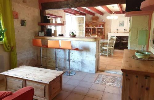 Meursac House | Maison de charme à Meursac avec piscine