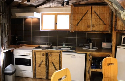 Dienne Cabin | Maison de Farfadets 3 Bedrooms 8 People
