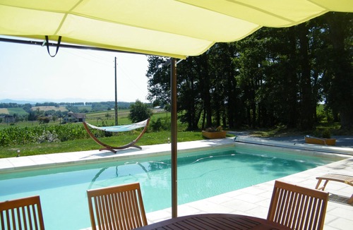 Ogenne-Camptort House | Maison De La Residence Celeste