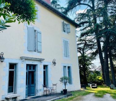 Astaffort House | Maison De Maître Parc et Piscine