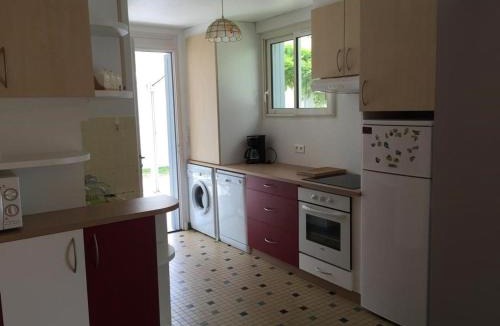 La Remigeasse House | Maison de Plain-Pied à 700m de la Plage avec Jardin Privé, BBQ, et Parking – 6 Couchages - FR-1-246A-319