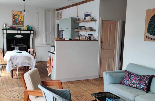 Massignac House | Maison de Village, Chaleureuse et Confortable, Lacs de Haute Charente