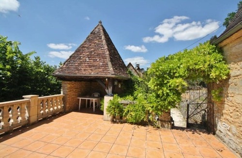 Vezac House | "Maison du Mage" in a quiet hamlet, 10mn from Sarlat