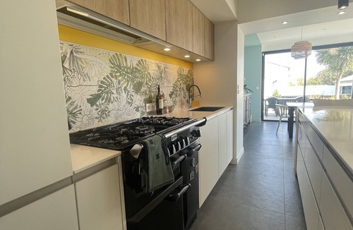 La Rochelle House | Maison du Soleil in La Rochelle with swimming pool and garden!