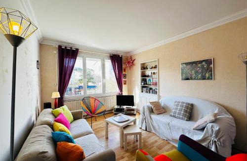 Saint Laurent de la Pree House | Maison Familiale 8 pers à Fouras, proche plages, 6 chambres - FR-1-709-87