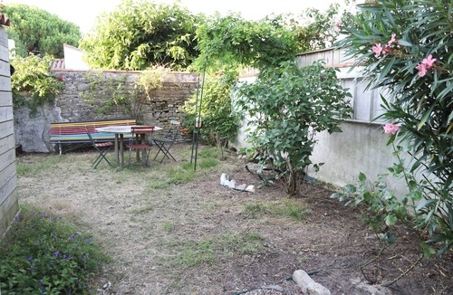 Loix House | Maison Familiale de 4 Chambres au Coeur de Loix - Location à la Semaine