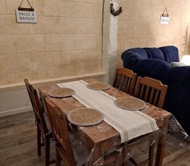 Saint-Seurin-de-Bourg House | Maison Girondine 4 personnes