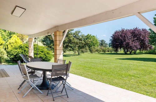 Saint-Andre-de-Cubzac House | Maison La Joye Sud – Comfort, Accessibility, and Relaxation in the Heart of the Bordeaux Vineyards