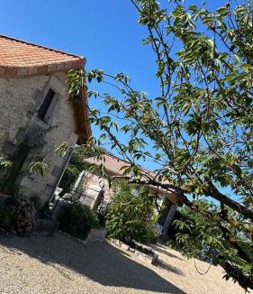 Pouillac Bed & Breakfast | Maison La Galeze
