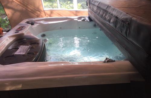Collonges-la-Rouge Villa | Maison luxe Collonges la rouge,jakuzzi,clim,WIFI,piscine