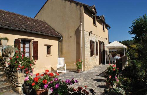Saint-Aubin-de-Nabirat House | Maison Périgourdine avec jardin, WiFi, proche de Sarlat, idéale pour familles et randonnées - FR-1-616-127