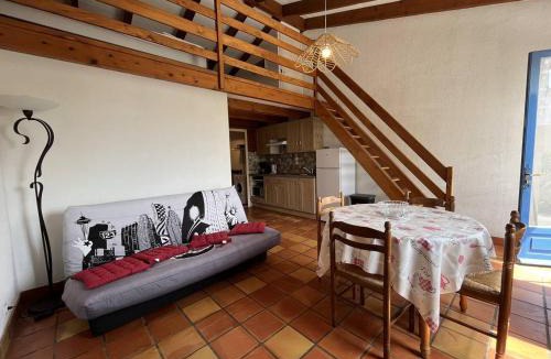 La Remigeasse Apartment | Maison rénovée 4 couchages à 350m de la plage avec jardinet et parking privé - FR-1-246A-129