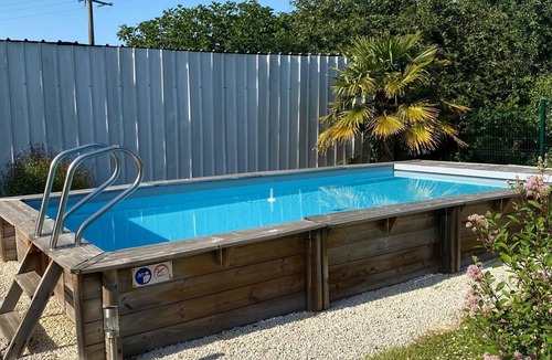 Jazennes House | Maison sur Propriété Viticole, Avec Piscine Chauffée