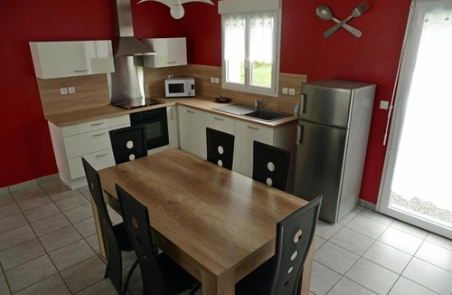 Champagnolles House | Maison tranquille et cosy procher mer et thermes