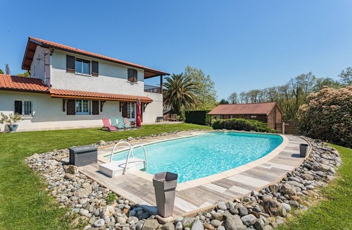 Urt House | Maison Urt - Charmante maison avec piscine