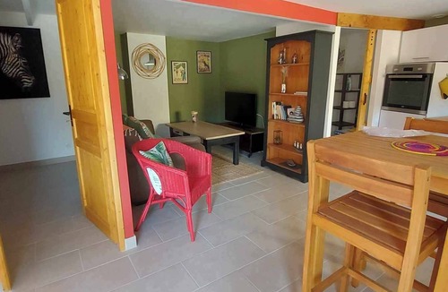 Bollene House | Maisonnette au Carrefour du Vaucluse Drome Ardèche