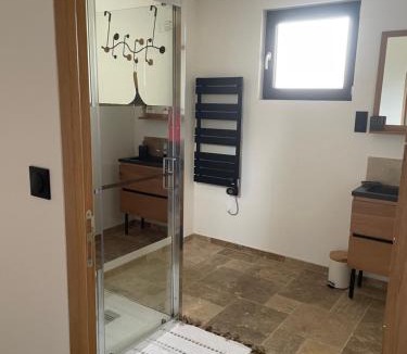 Paizay-le-Chapt House | Maisons 8 personnes