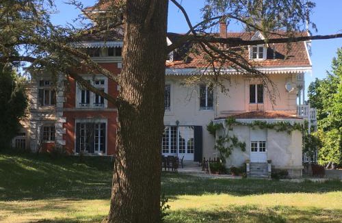 Saint-Severin Bed & Breakfast | Manoir de L'Epine