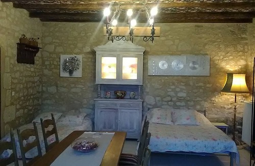 Beaumont Hotel | Manoir Le Cristal bed and breakfast, Futuroscope at 27 euros! (ground floor)