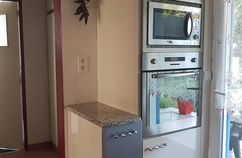 Levignacq House | mansion - 7 rooms -10/12 persons - LARGE HOUSE FOR HOLIDAY WITH FAMILY OR FRIENDS, spacious (240 m2), pleasant to live, completely renovated.
