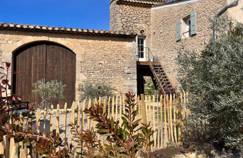 Cabrieres-d'Avignon House | MAS-Calou