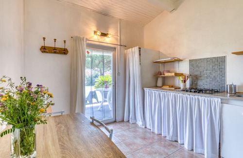 Saintes-Maries-de-la-Mer House | 'Mas Des Cypres-Ensemble De 4 Mazets' with Private Terrace, Shared Garden and Wi-Fi