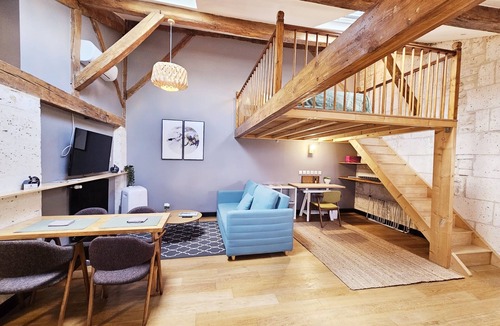 Angouleme Apartment | Meublés de L'arsenal Coeur de Ville