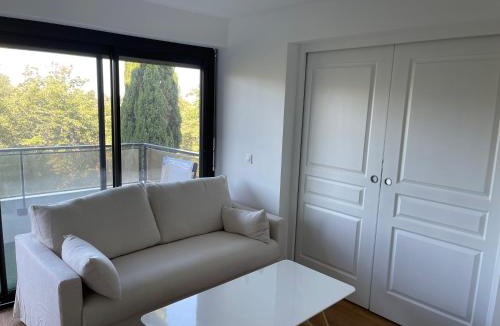 Mazargues Apartment | MIchelet st jacques saxo
