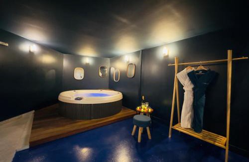 Saint Augustin Apartment | Mieuxqualhotel jacuzzi privatif La Parenthèse