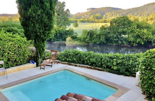 Beynac-et-Cazenac House | Million Euro View- Villa Mont Joie