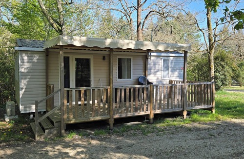 Montendre House | Mobil-home 4/6p quiet property 20 min from Jonzac. Ideal for curists.