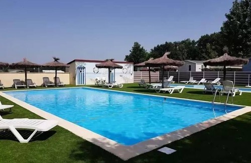 Sadirac House | Mobil-Home Acacia 3 Rooms 4 People Air-conditioned + TV 2sdb