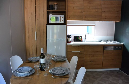Sadirac House | Mobil-Home Althéa 3 Rooms 4 People Air-conditioned + TV 2sdb