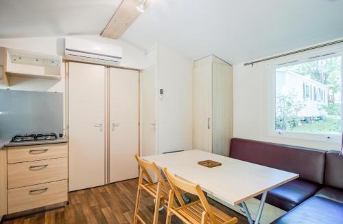 Saint-Martial-de-Nabirat House | Mobilhome 6 personnes climatisé