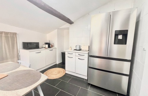 Saint-Coutant-le-Grand House | MODERN COUNTRY HOME - NICE GARDEN - FULLY EQUIPPED - WIFI - WONDERFULL Complex