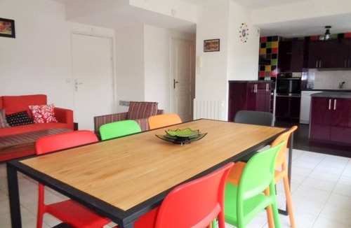 Arcachon Apartment | *Modern Duplex in Arcachon: Terrace, WiFi, Parking, 150m from Beach*