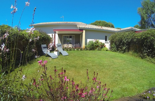 Vieux-Boucau-les-Bains House | Modern house LE PIN 90 m2 with parking all on foot: Lac marin, sea, center