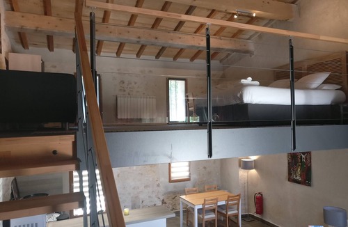 Soyaux House | Modern, spacious, original stone, garden, communal pool, BBQ