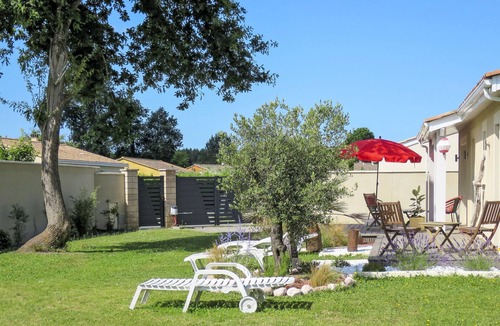 Carcans House | Mogador by Interhome