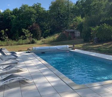Le Vigeant Bed & Breakfast | Moulin de Saza